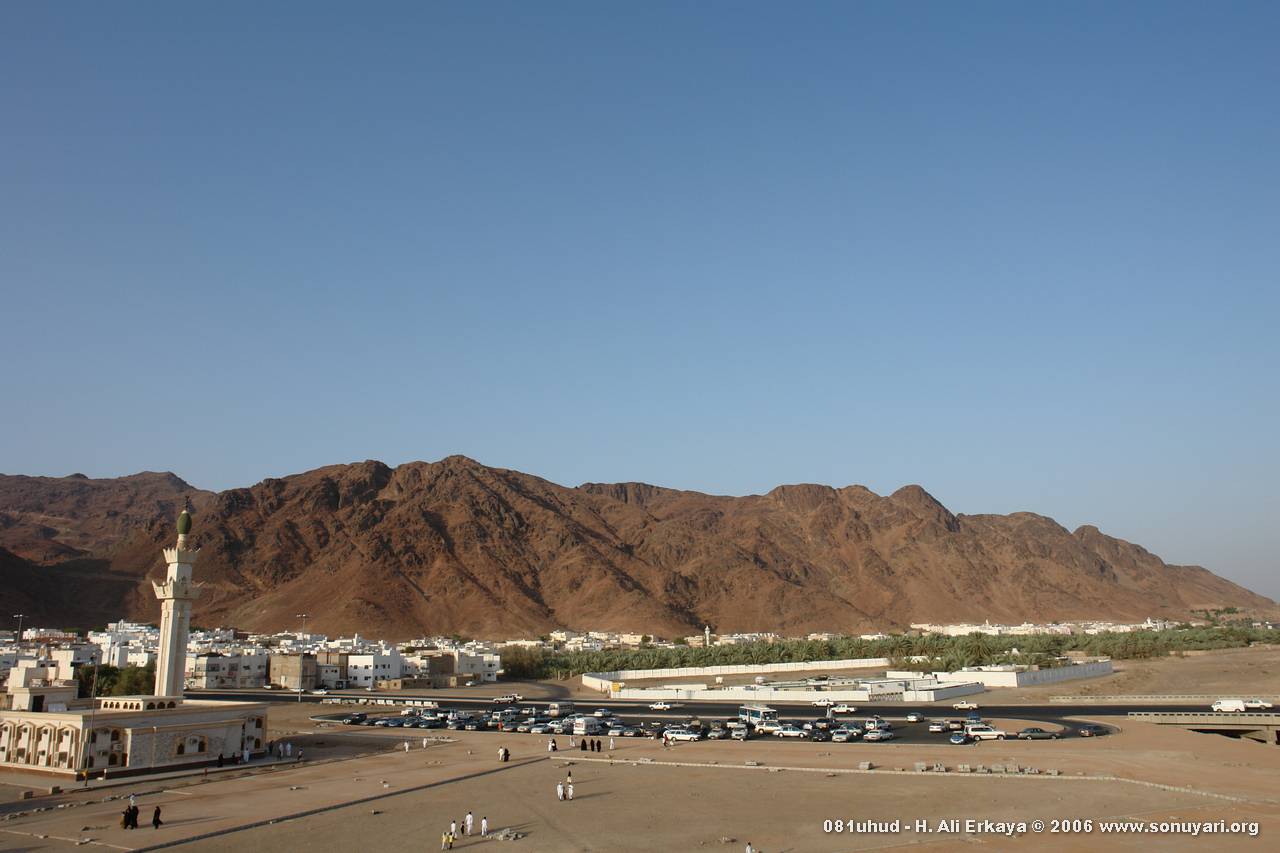 081uhud