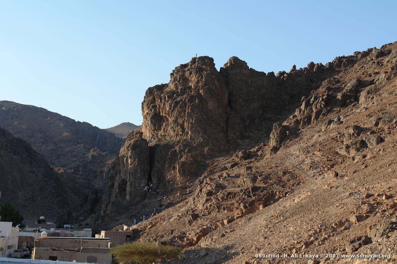 069uhud