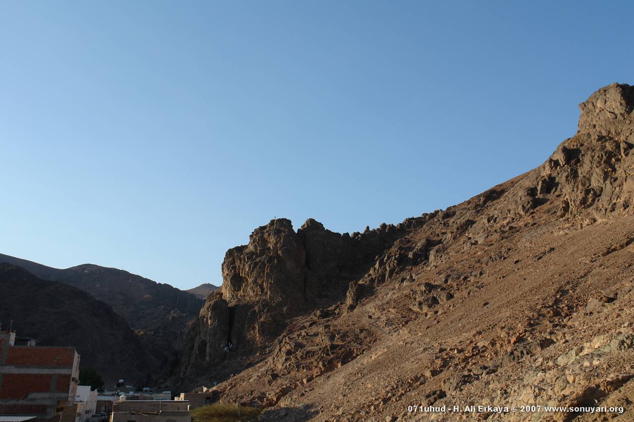 071uhud